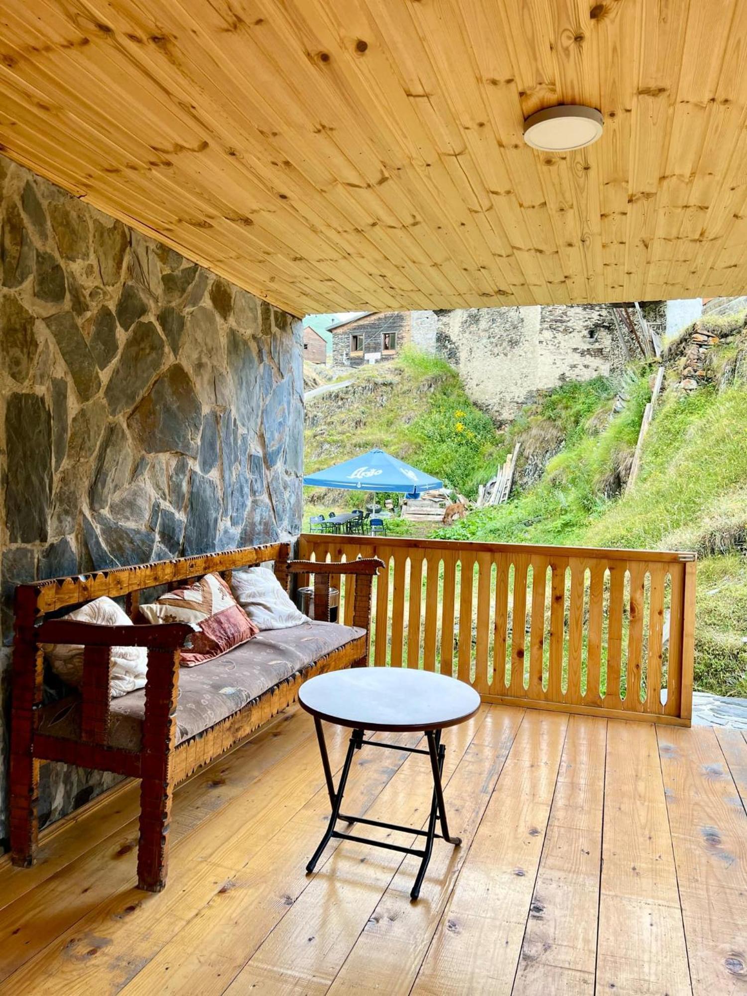 Hotel Ushguli 12 Century Exterior foto